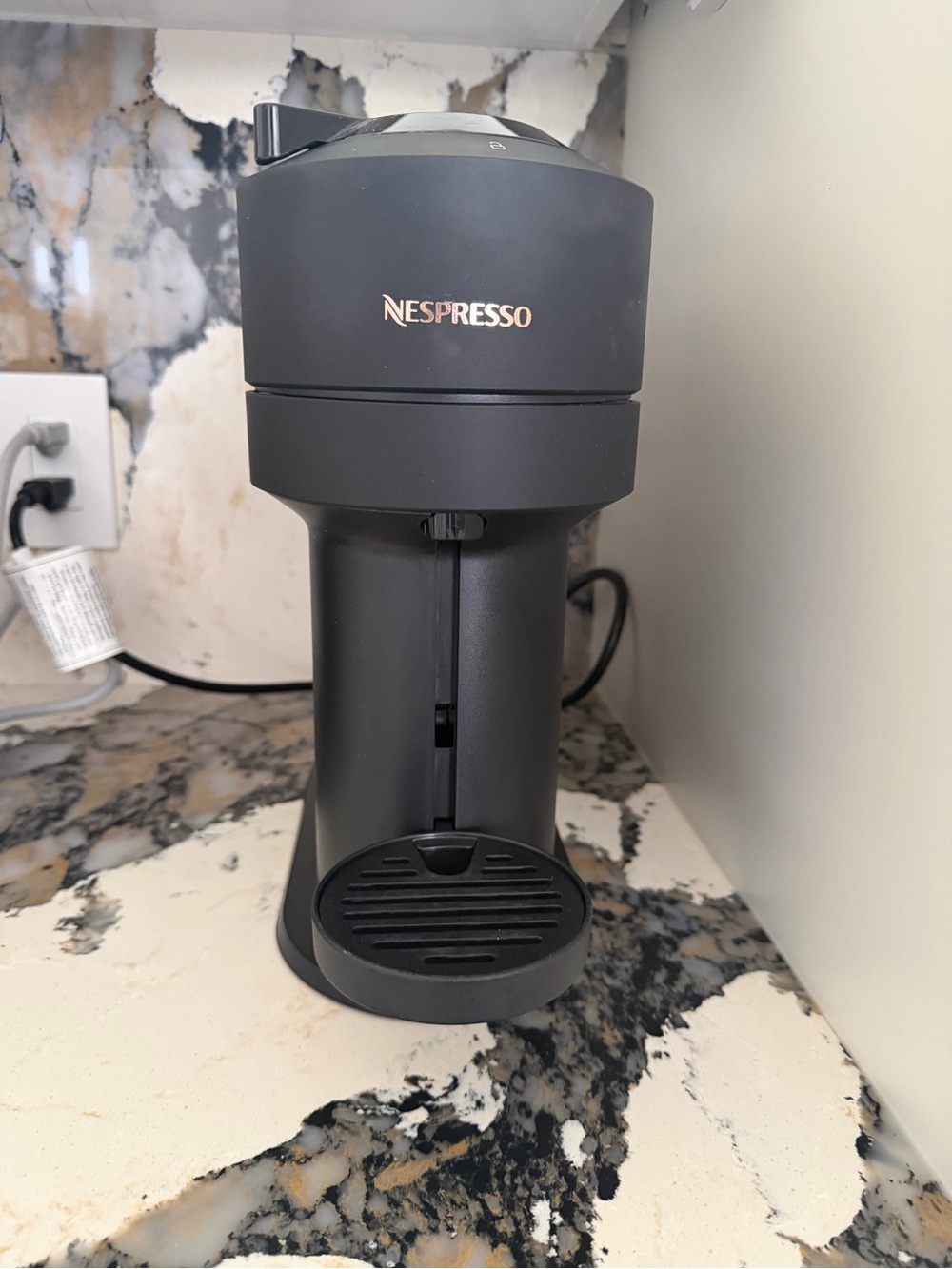 Nespresso Single-Serve Capsule Machine - Black